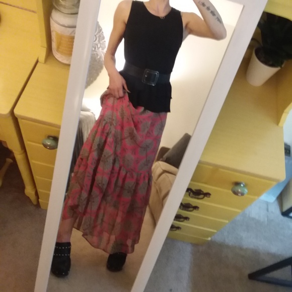 LOFT Black Ruffle Tank - Picture 8 of 8